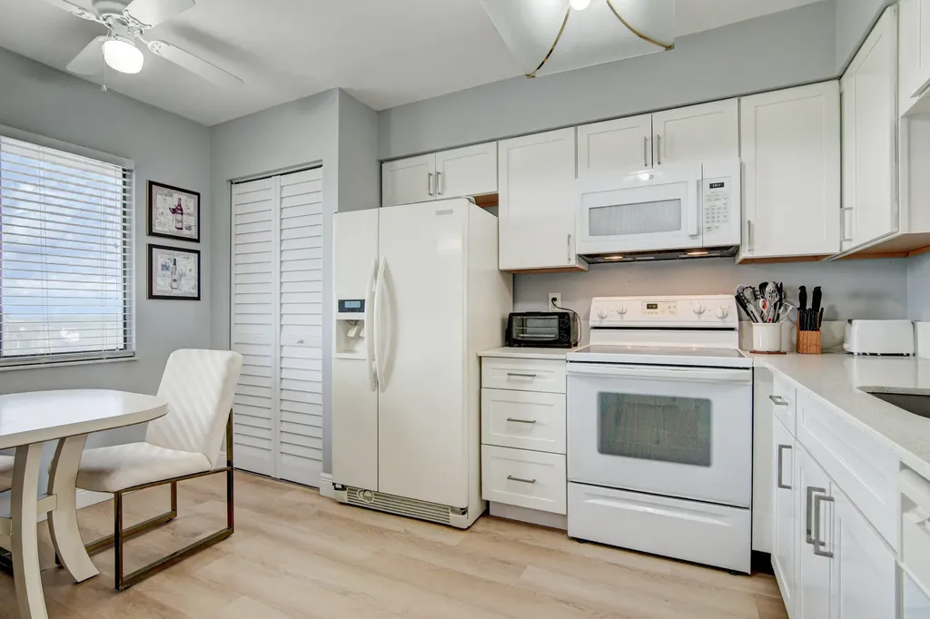 14426 Amberly Lane Delray Beach FL 33446