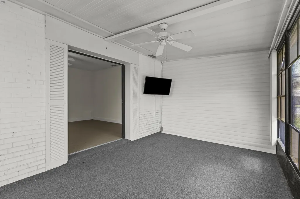 908 Villas Drive Venice FL 34285
