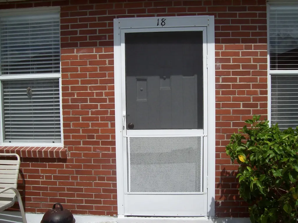 908 Villas Drive Venice FL 34285
