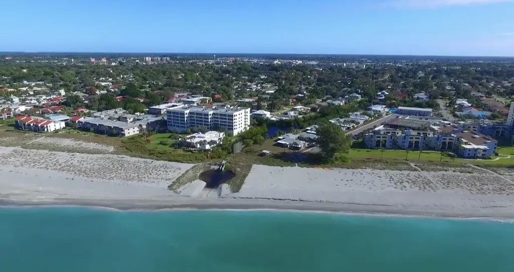 908 Villas Drive Venice FL 34285