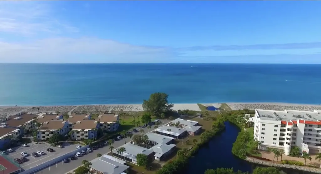 908 Villas Drive Venice FL 34285