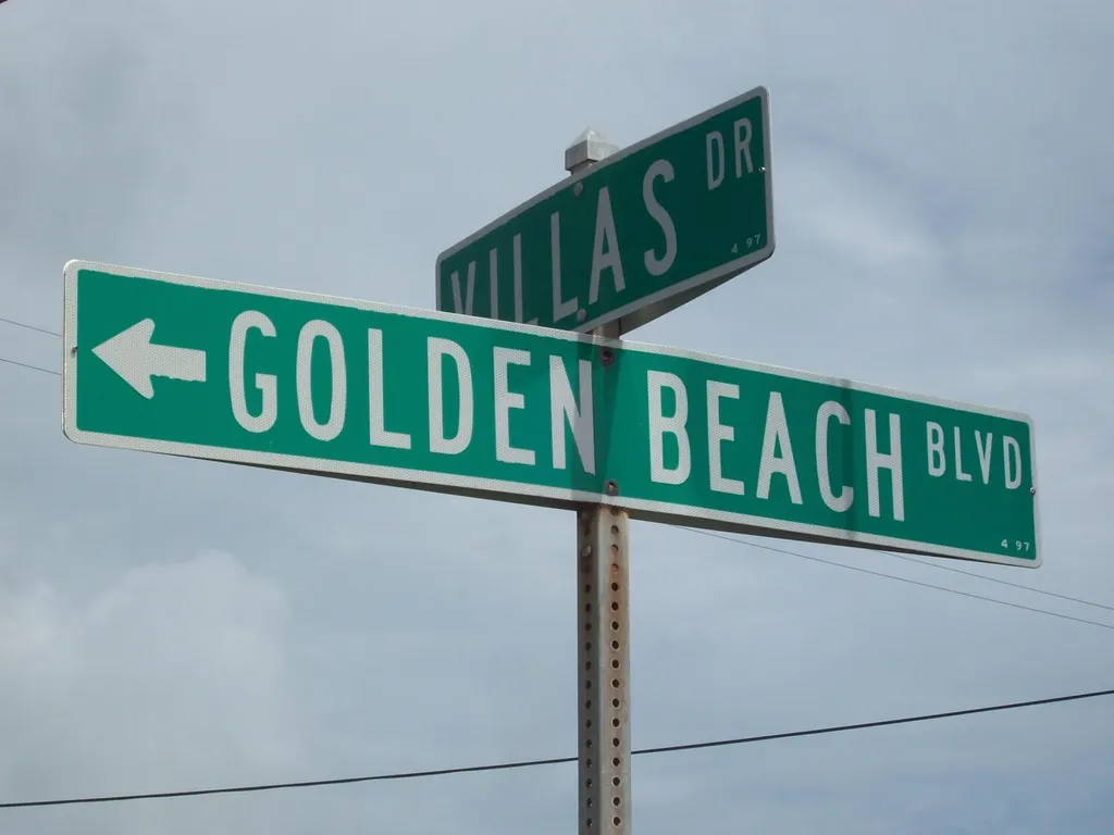908 Villas Drive Venice FL 34285