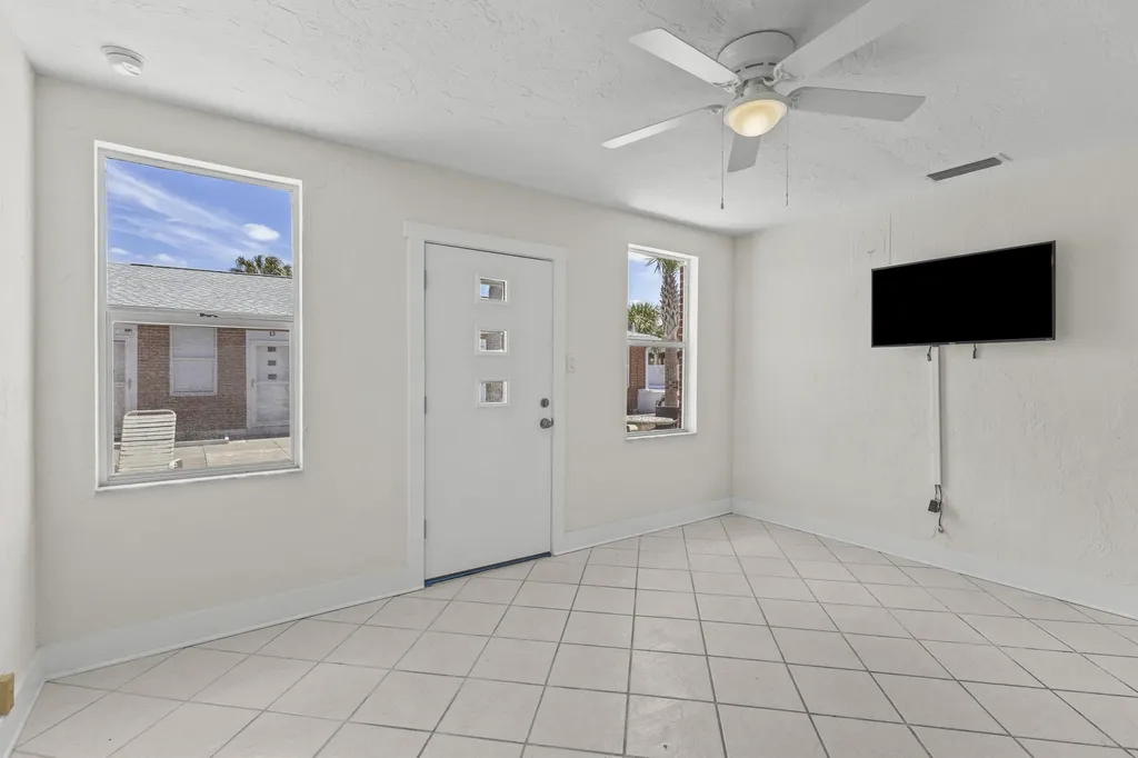 908 Villas Drive Venice FL 34285