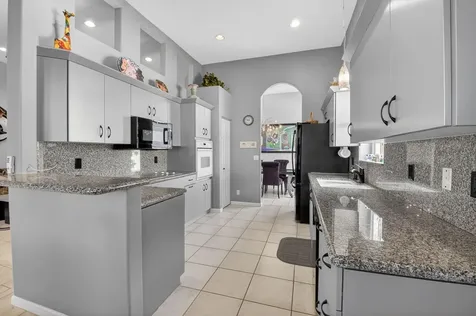 7152 Demedici Circle Delray Beach FL 33446