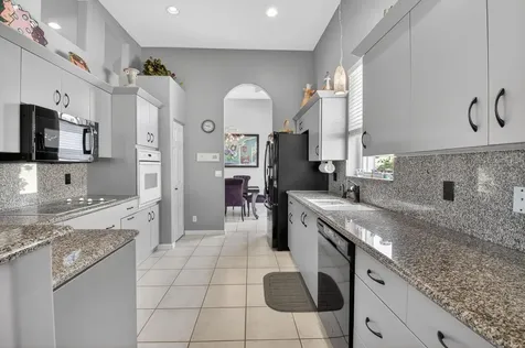 7152 Demedici Circle Delray Beach FL 33446