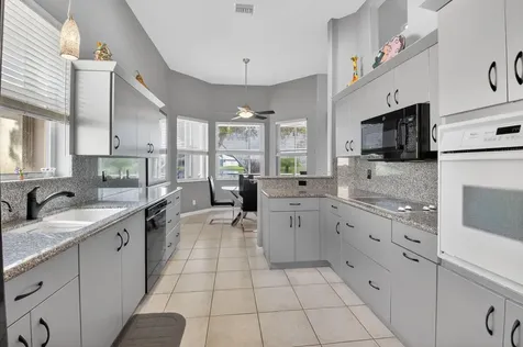 7152 Demedici Circle Delray Beach FL 33446