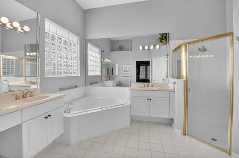 7152 Demedici Circle Delray Beach FL 33446