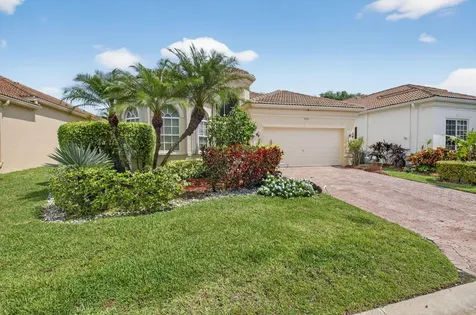 7152 Demedici Circle Delray Beach FL 33446