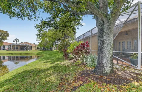 7152 Demedici Circle Delray Beach FL 33446
