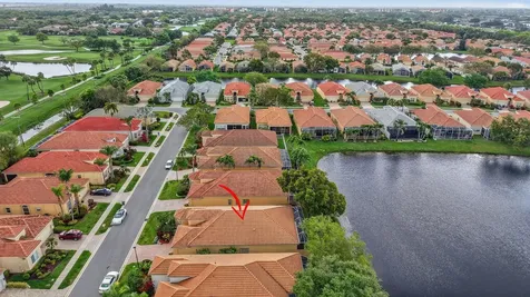 7152 Demedici Circle Delray Beach FL 33446