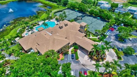 7152 Demedici Circle Delray Beach FL 33446