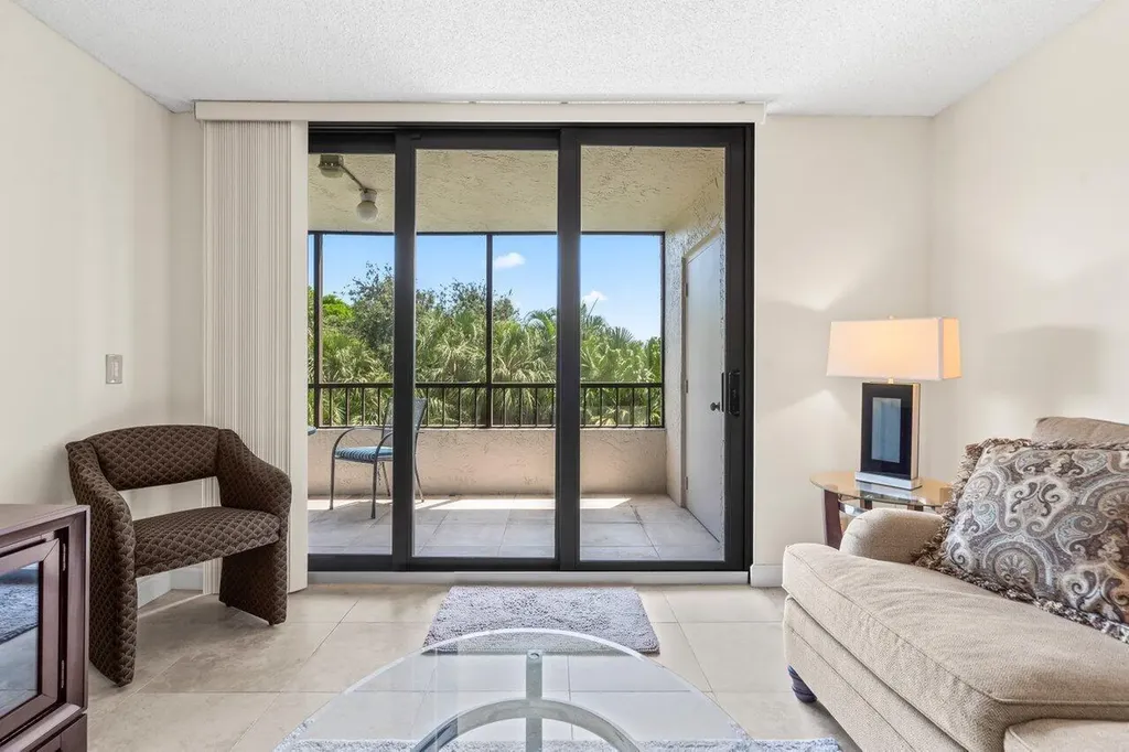 2070 Homewood Boulevard Delray Beach FL 33445
