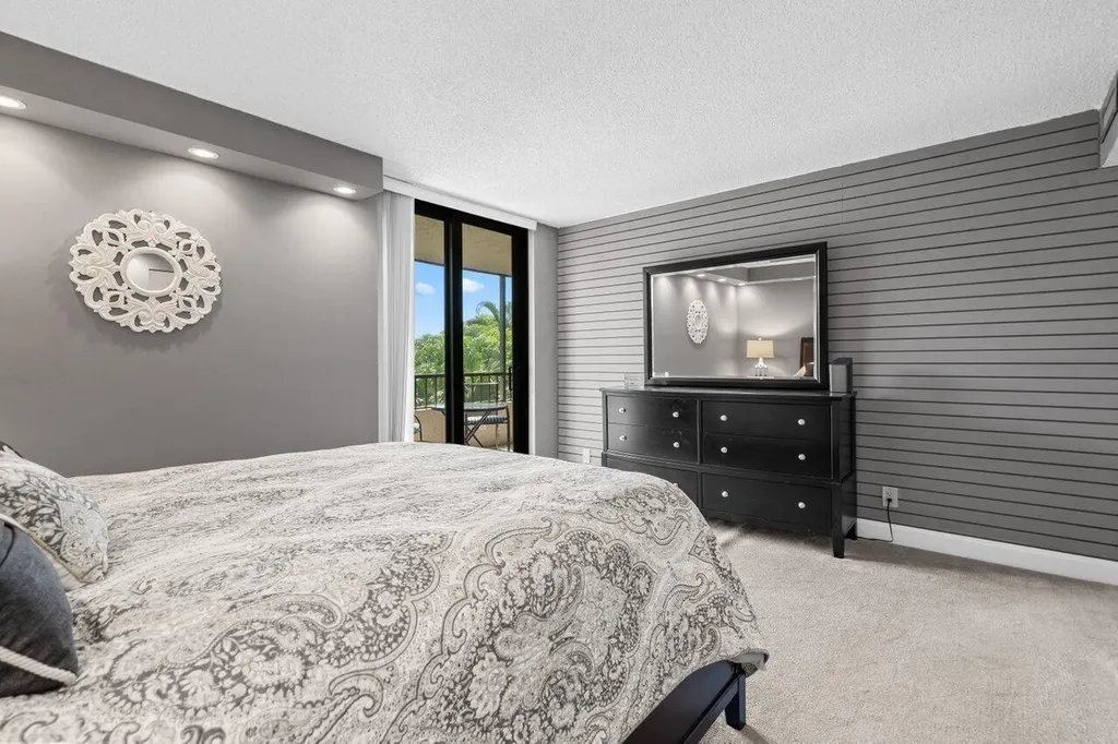 2070 Homewood Boulevard Delray Beach FL 33445