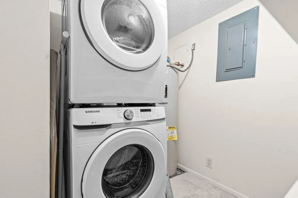 2070 Homewood Boulevard Delray Beach FL 33445