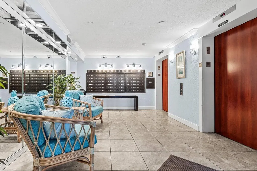 2070 Homewood Boulevard Delray Beach FL 33445