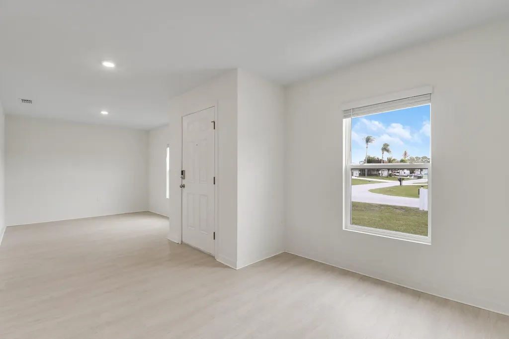 3226 SW Nutley Street Port St Lucie FL 34953