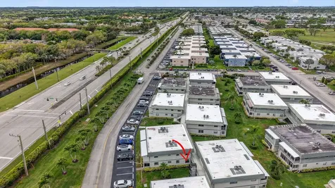 204 Flanders E Delray Beach FL 33484