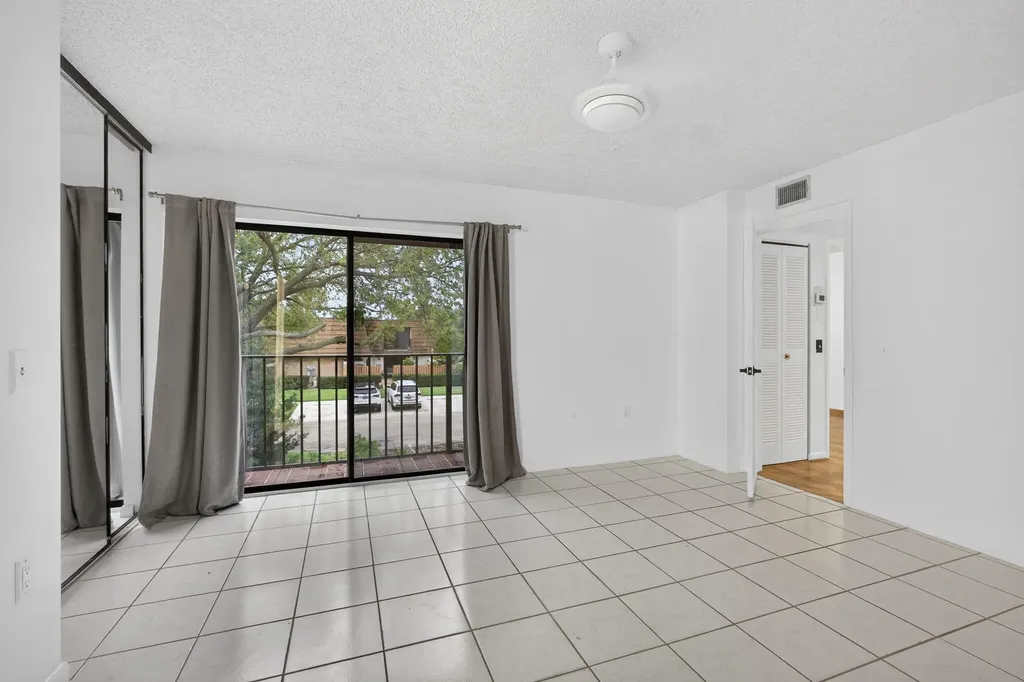 168 Heritage Way West Palm Beach FL 33407