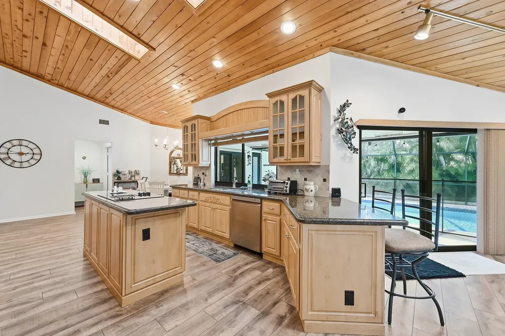 9127 NW 51st Place Coral Springs FL 33067