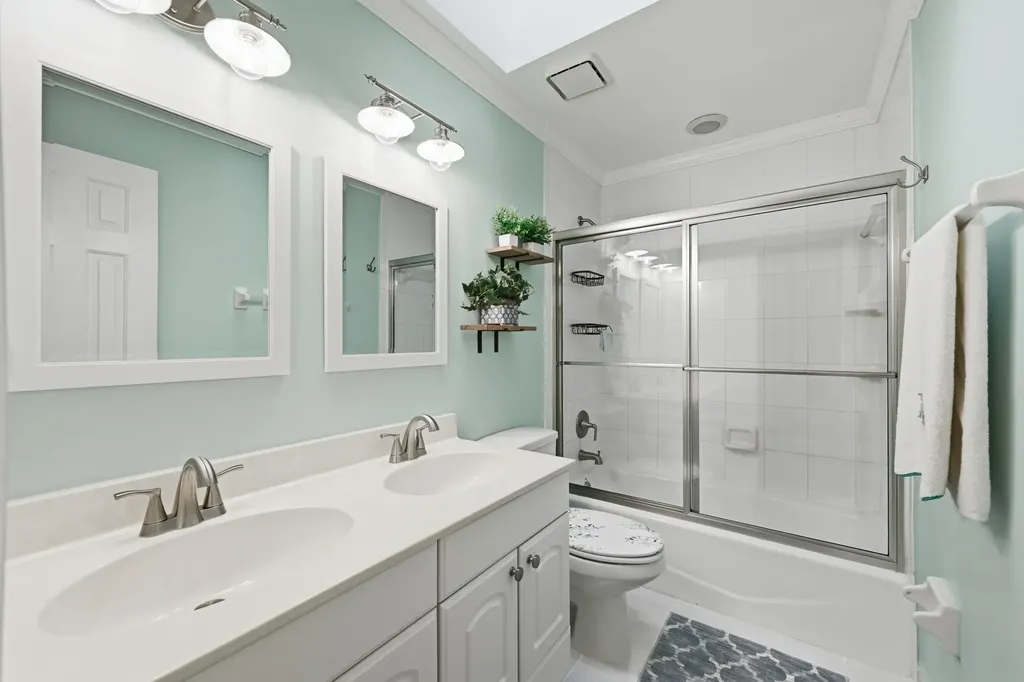 9127 NW 51st Place Coral Springs FL 33067