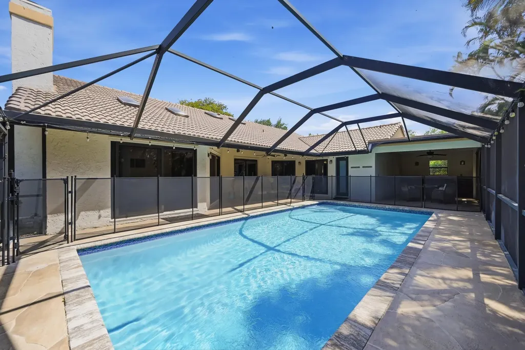 9127 NW 51st Place Coral Springs FL 33067