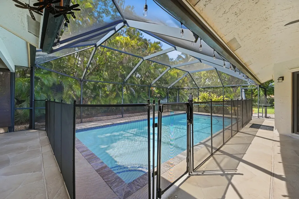 9127 NW 51st Place Coral Springs FL 33067