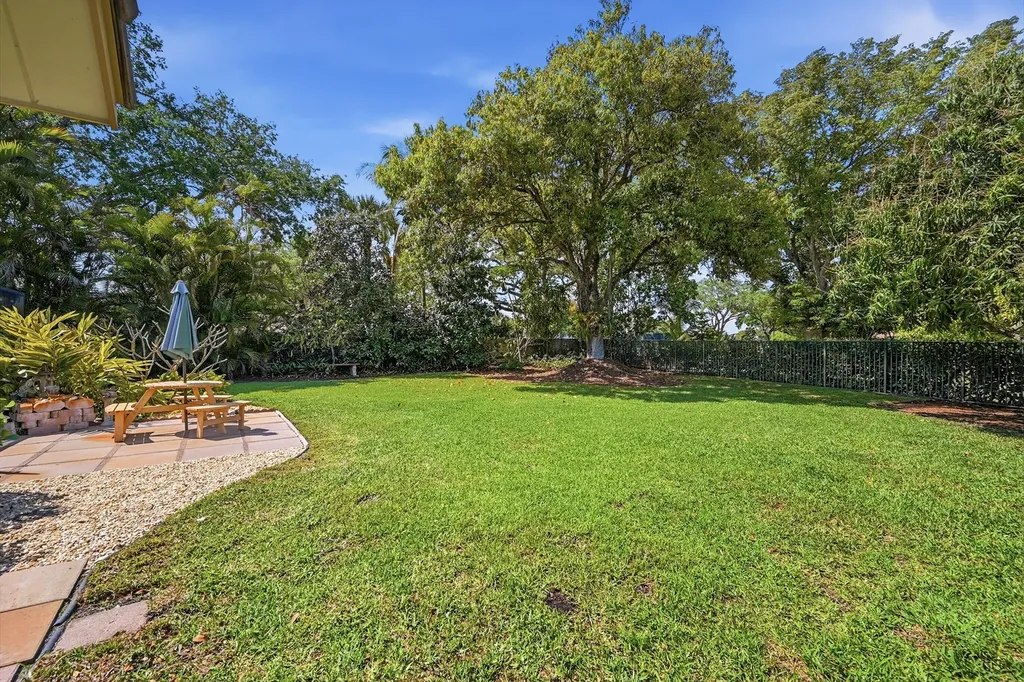 9127 NW 51st Place Coral Springs FL 33067