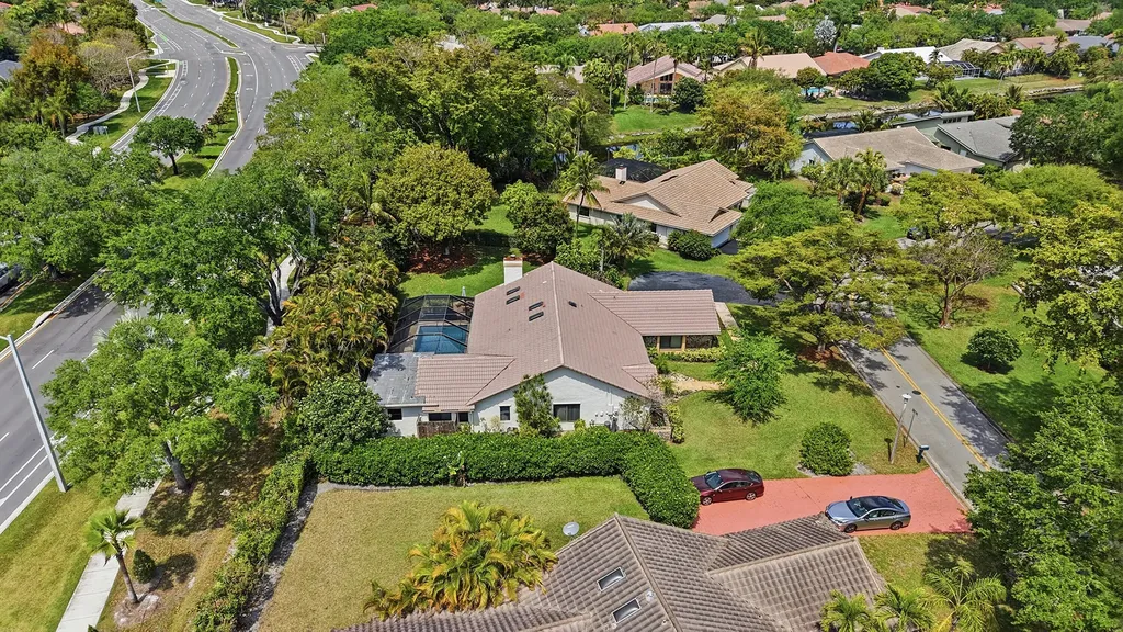 9127 NW 51st Place Coral Springs FL 33067