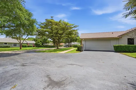 9127 NW 51st Place Coral Springs FL 33067