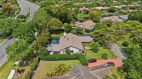 9127 NW 51st Place Coral Springs FL 33067