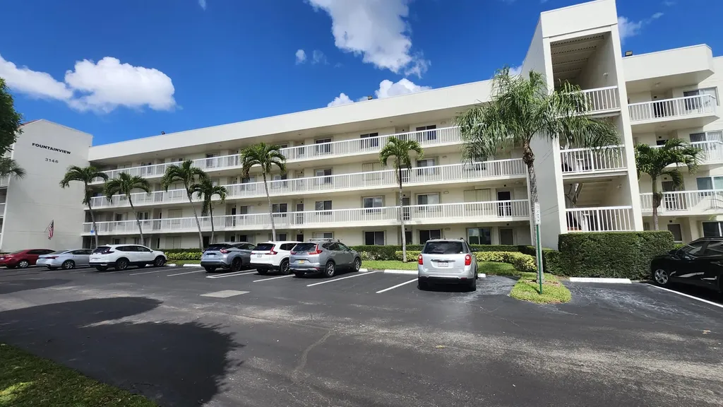 3146 Via Poinciana Lake Worth FL 33467