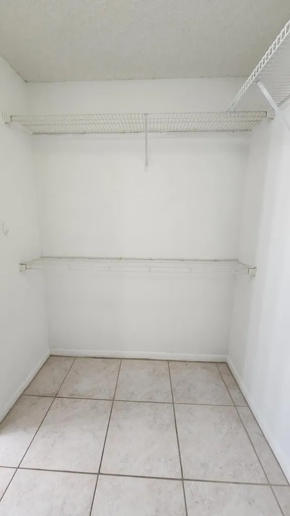 3146 Via Poinciana Lake Worth FL 33467