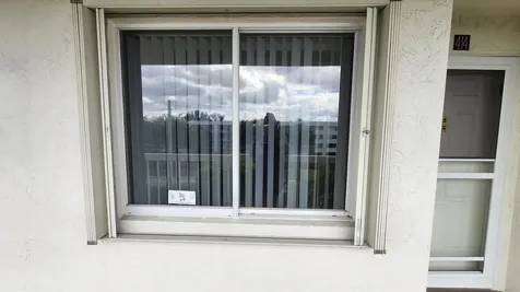 3146 Via Poinciana Lake Worth FL 33467