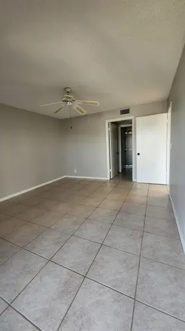3146 Via Poinciana Lake Worth FL 33467