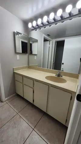 3146 Via Poinciana Lake Worth FL 33467