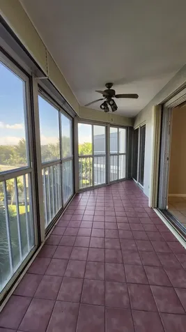 3146 Via Poinciana Lake Worth FL 33467