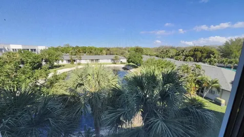 3146 Via Poinciana Lake Worth FL 33467