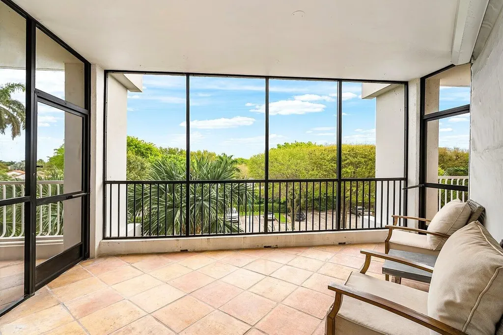 20320 Fairway Oaks Drive Boca Raton FL 33434