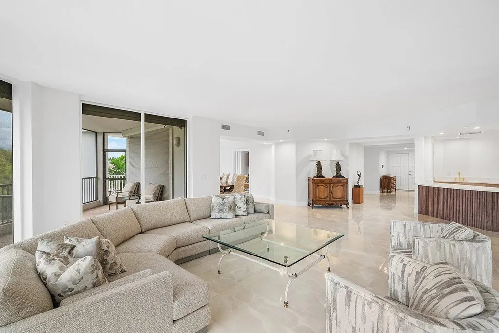 20320 Fairway Oaks Drive Boca Raton FL 33434