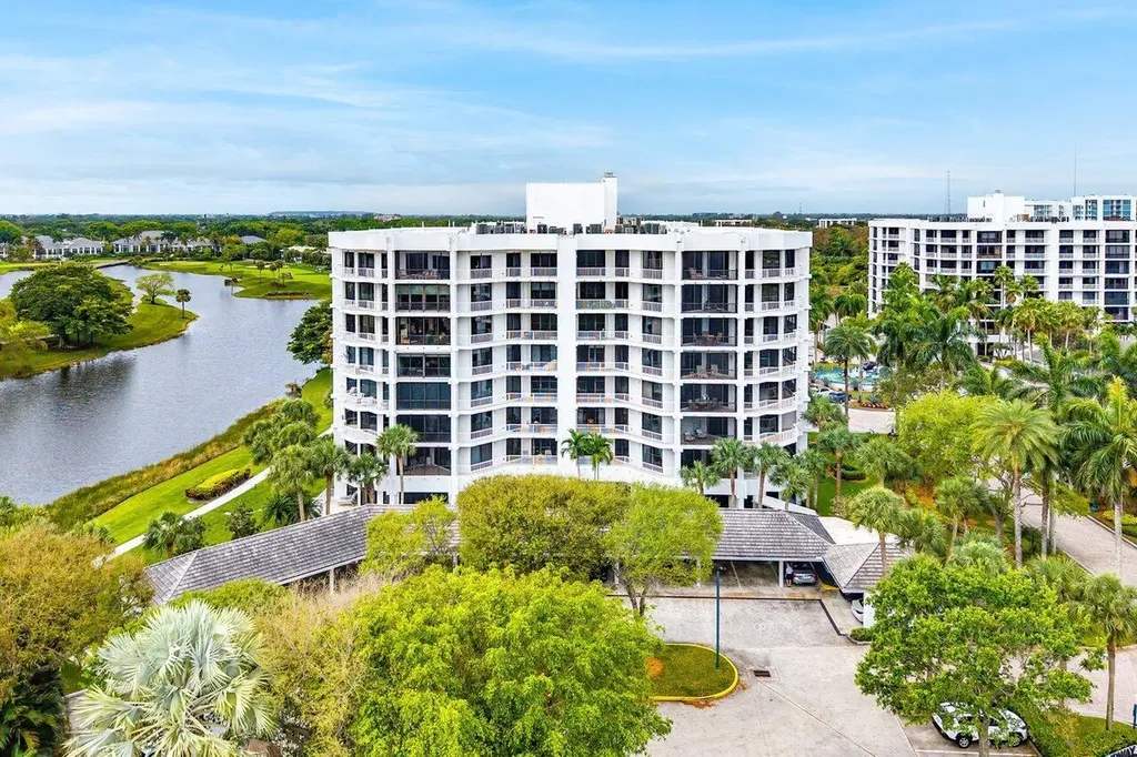20320 Fairway Oaks Drive Boca Raton FL 33434