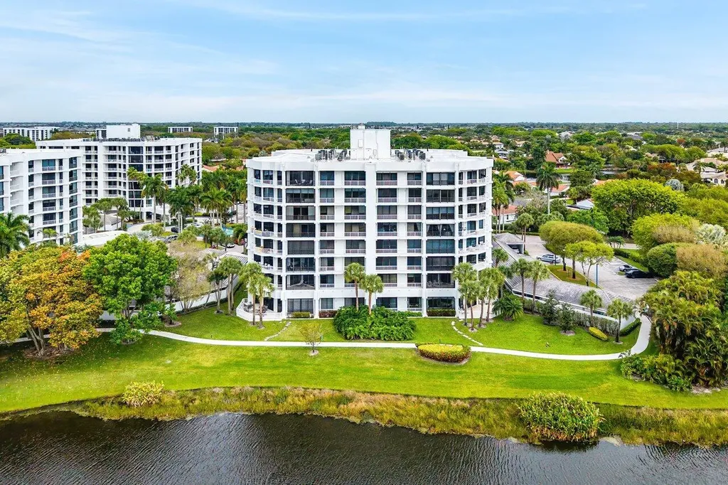 20320 Fairway Oaks Drive Boca Raton FL 33434
