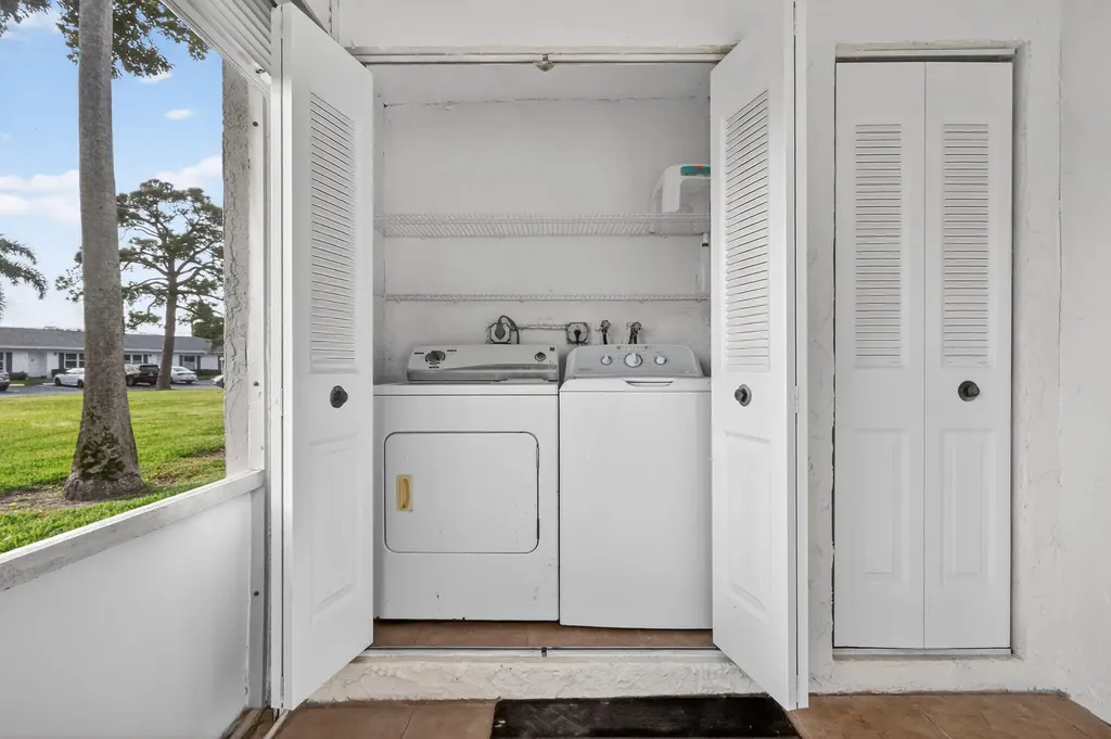 5093 Privet Place Delray Beach FL 33484