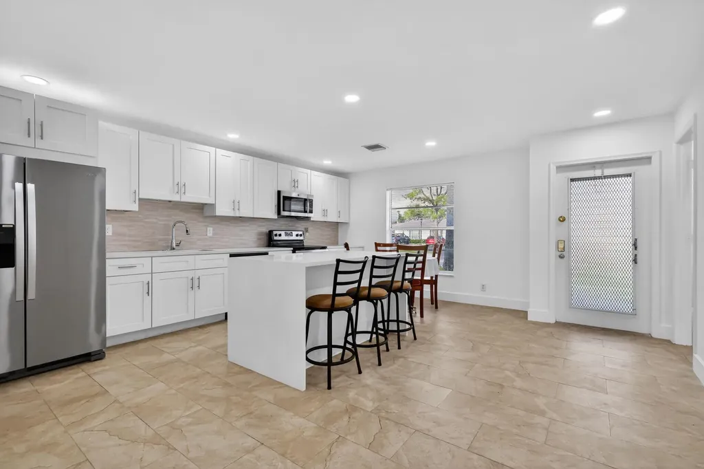 5093 Privet Place Delray Beach FL 33484