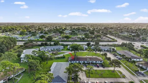5093 Privet Place Delray Beach FL 33484