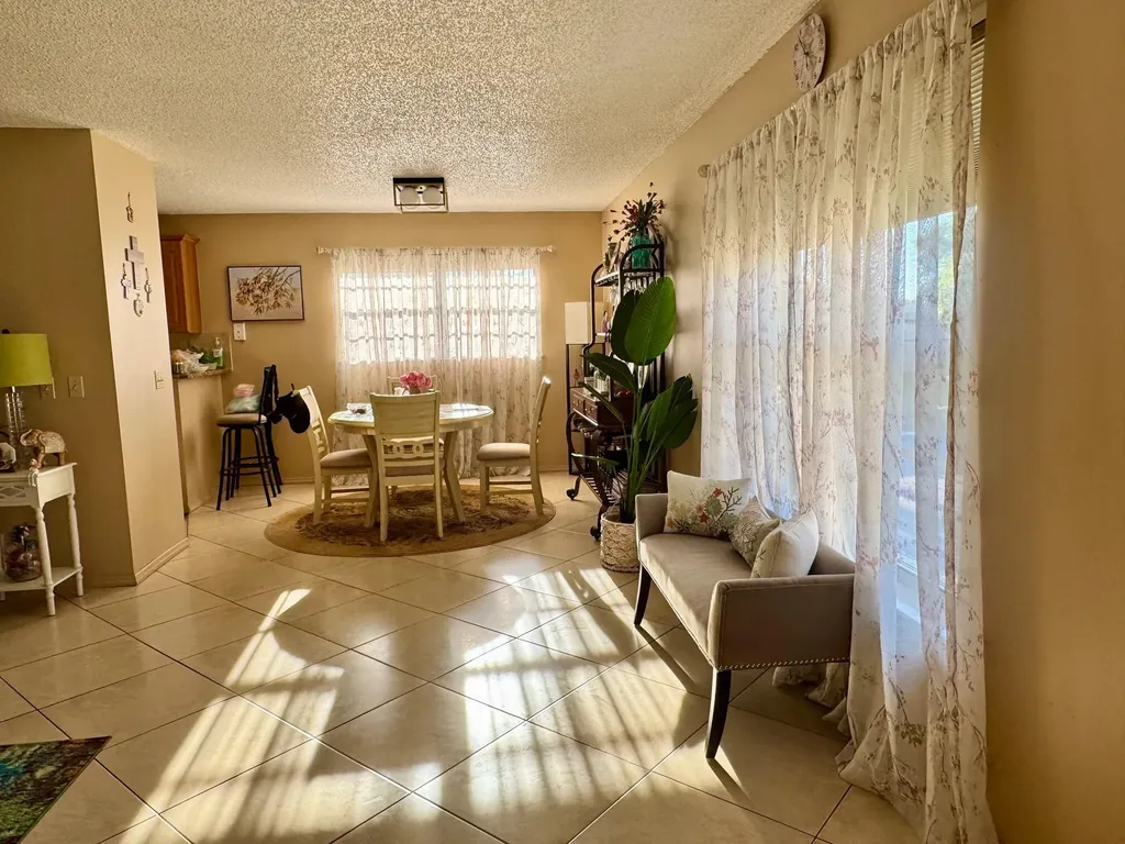 12 Lake Vista Trail Port St Lucie FL 34952
