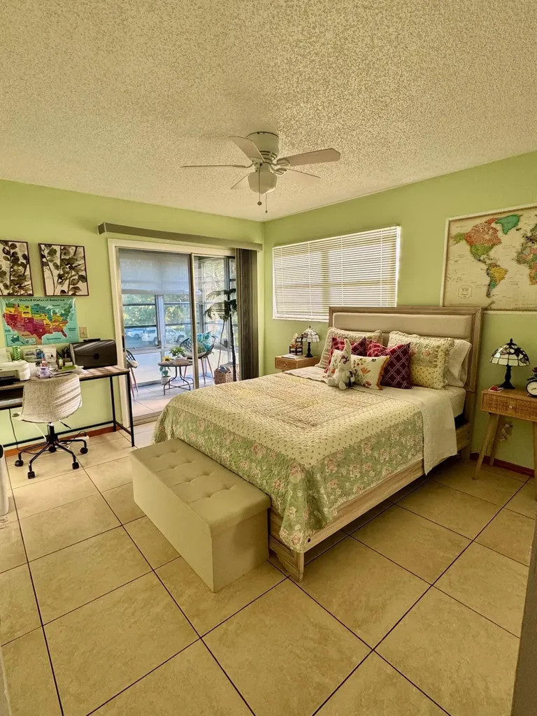 12 Lake Vista Trail Port St Lucie FL 34952