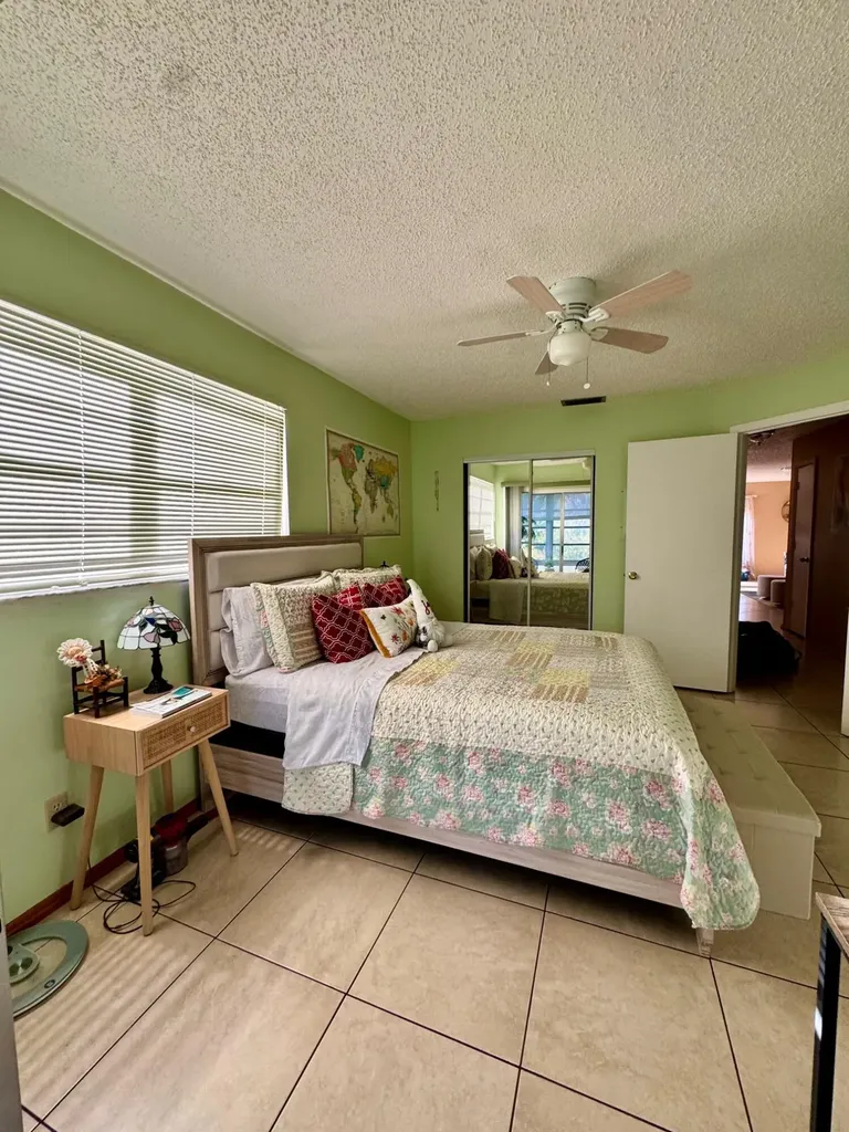 12 Lake Vista Trail Port St Lucie FL 34952