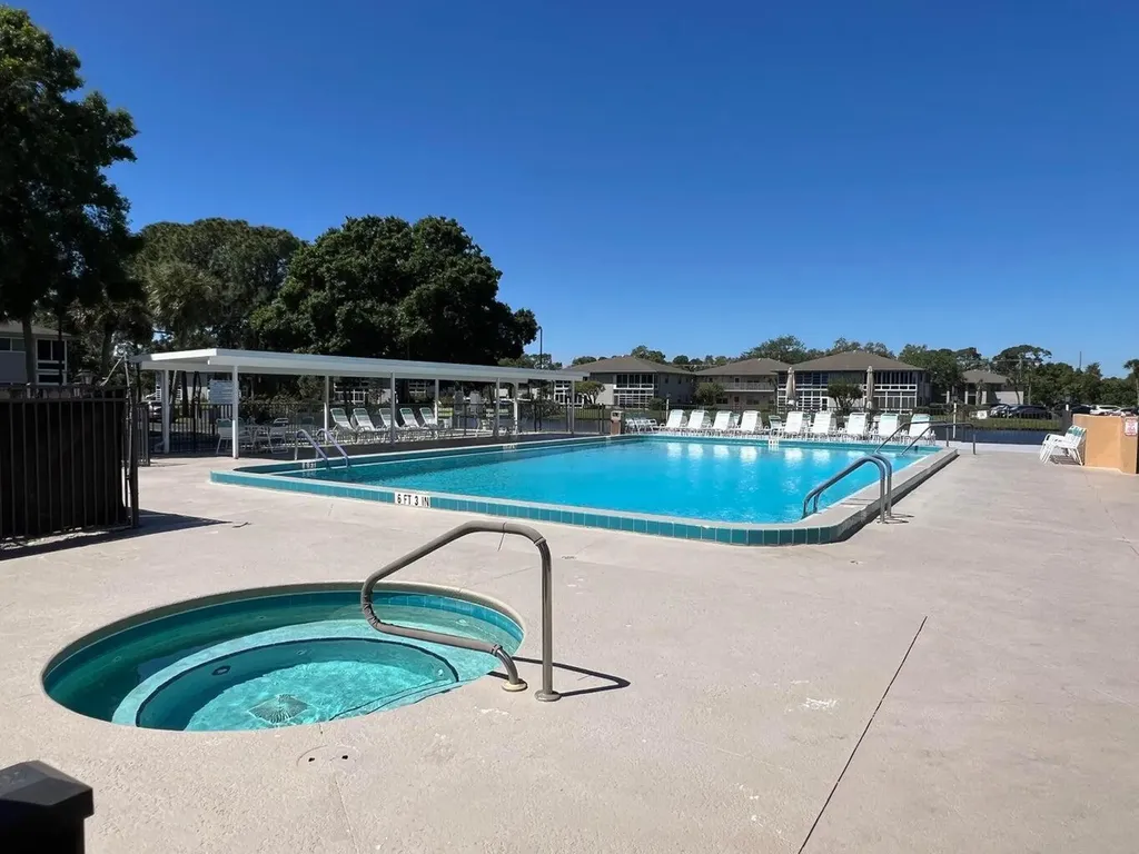 12 Lake Vista Trail Port St Lucie FL 34952