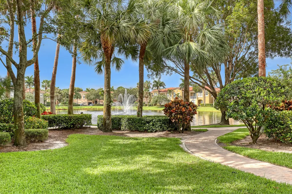 4851 Bonsai Circle Palm Beach Gardens FL 33418