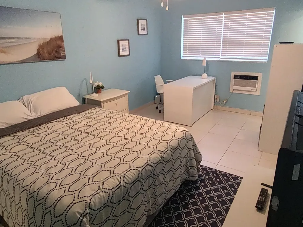 3240 NE 16th Street Pompano Beach FL 33062